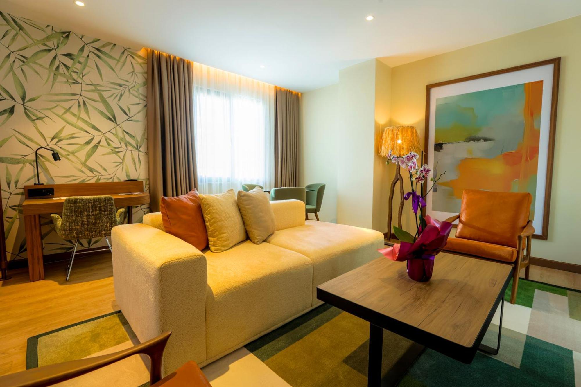 Ibis Styles Istanbul Kurtkoy Hotel Exterior photo